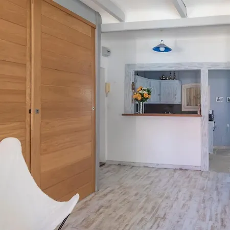 Nice Flat With Sea View In S Mer * Sanary-sur-Mer